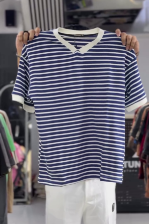 Men Navy Blue White Bold Striped Solid Regular V-neck Short Sleeves Tshirts