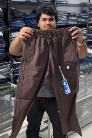 Men Loose Fit Easy Wash Trousers