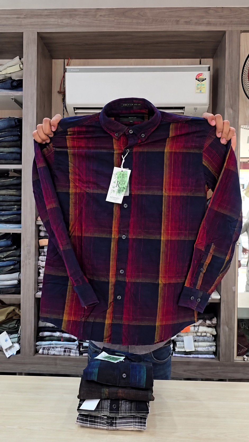 Stylish Casual Men’s Classic Checked Shirt